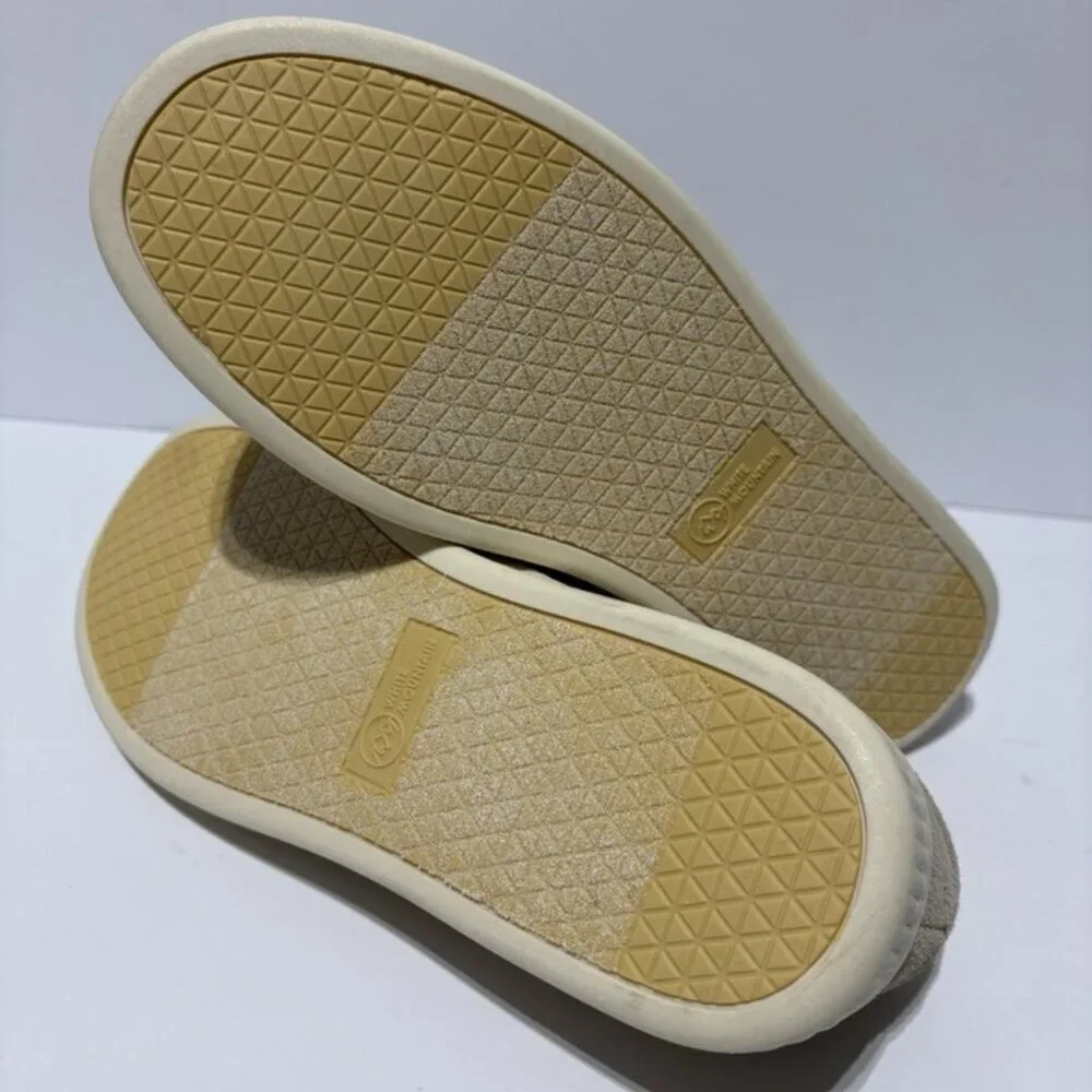 White Mountain Women’s Doubles Mary Jane Shoes, Size 10 M